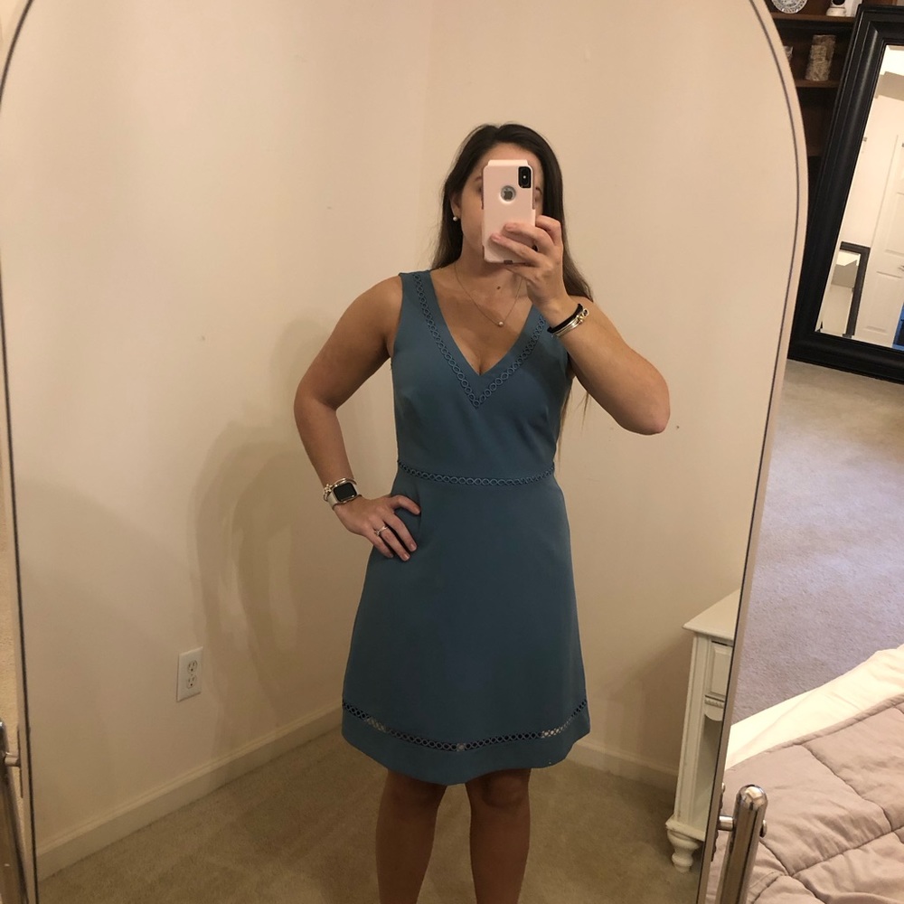Loft blue v neck dress - Picture 12 of 16